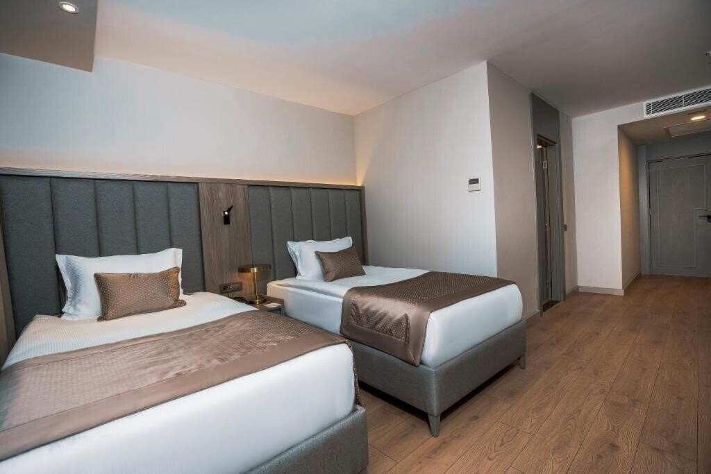 Renex Hotels 5* қонақ үйі