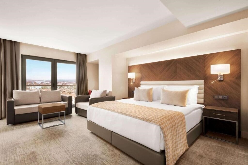 Фото Ramada By Wyndham Isparta 4*