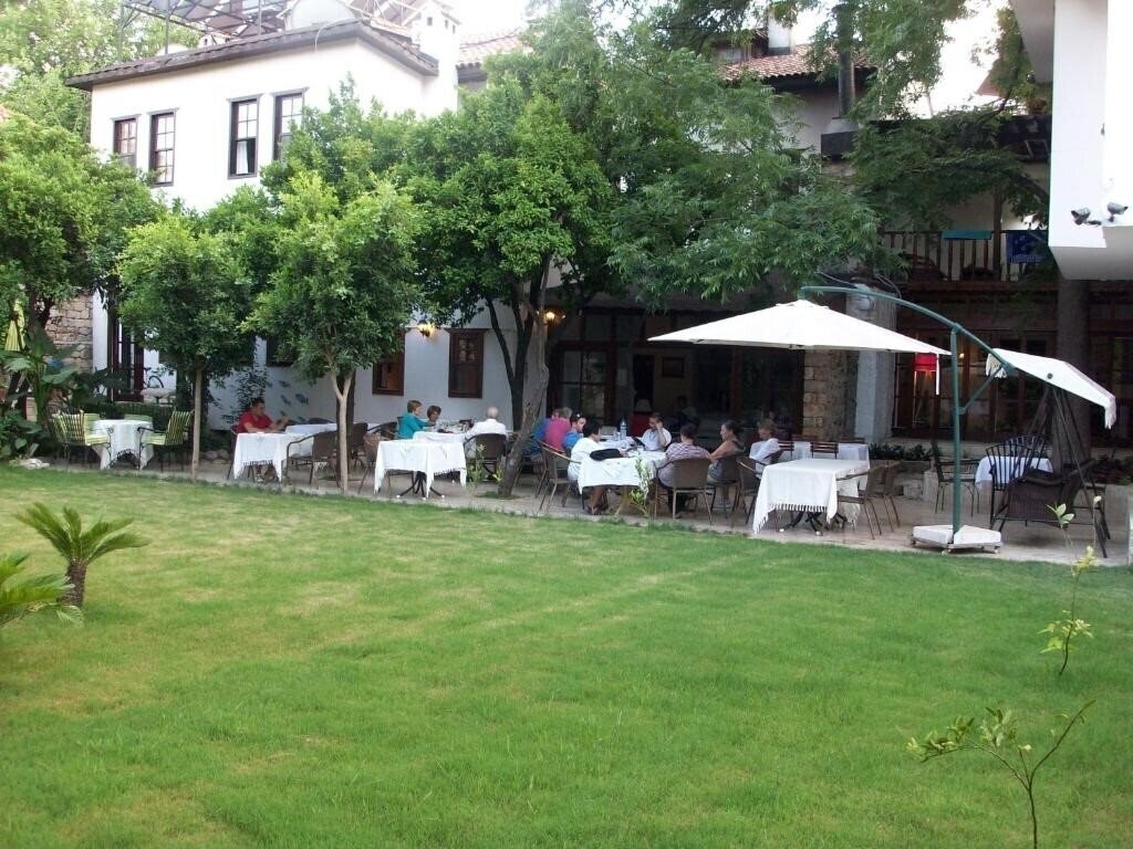 The Ninova 3* суреті