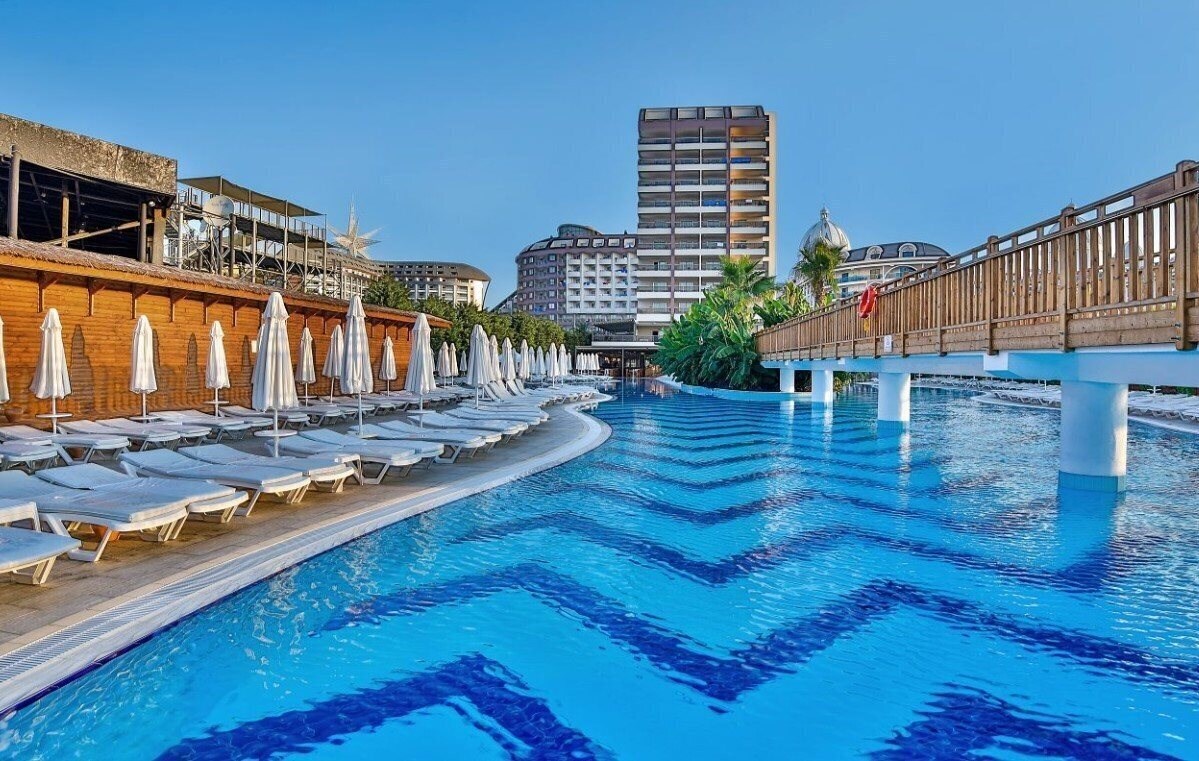 Saturn Palace Resort 5* қонақ үйі