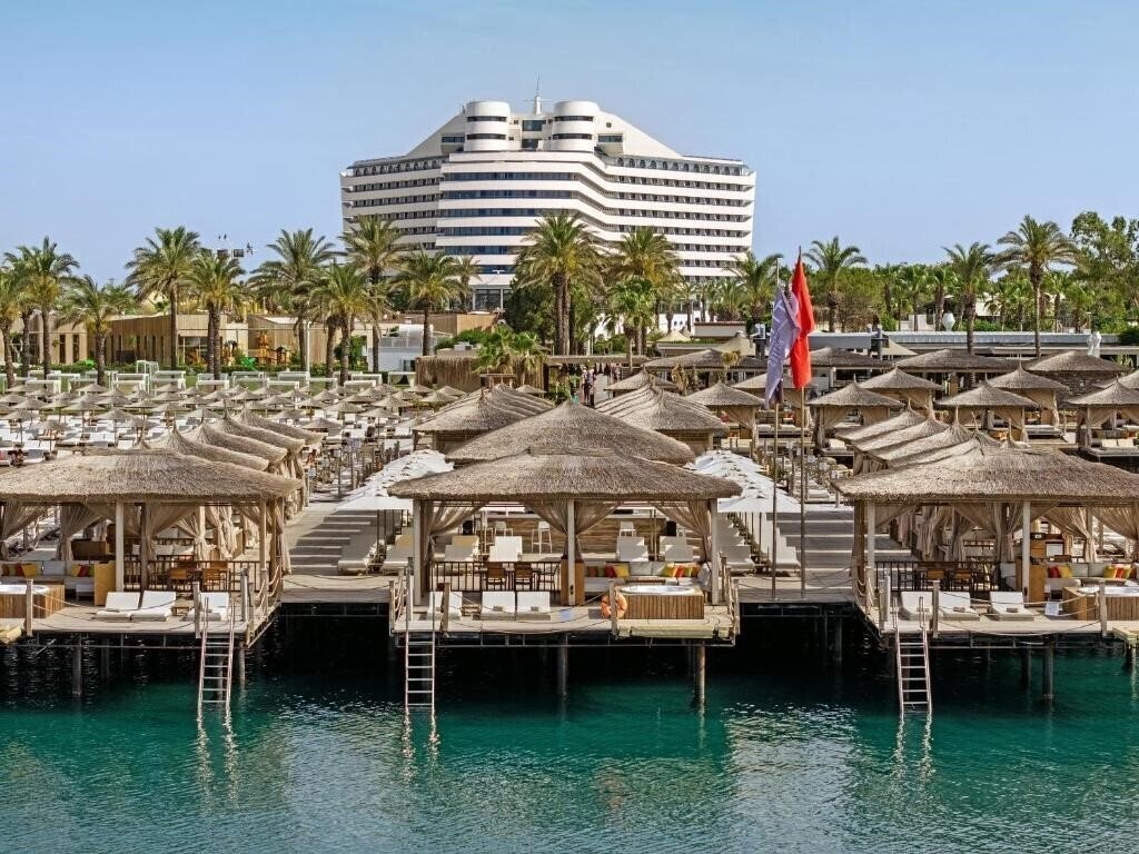 Отель Titanic Deluxe Lara (ex. Titanic Beach Lara, Titanic De Luxe Beach & Resort Hotel, Titanic Beach Resort Hotel) 5*