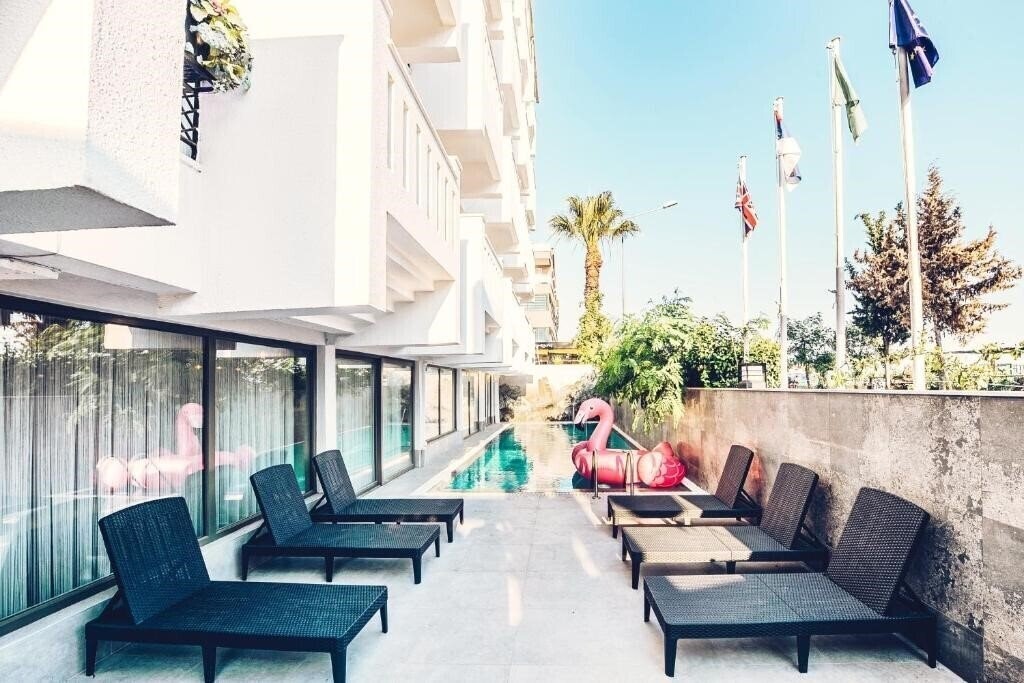 The Royal City Hotel 3* қонақ үйі