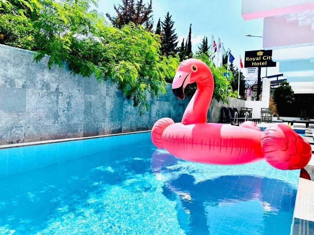 The Royal City Hotel 3* фотосуреті