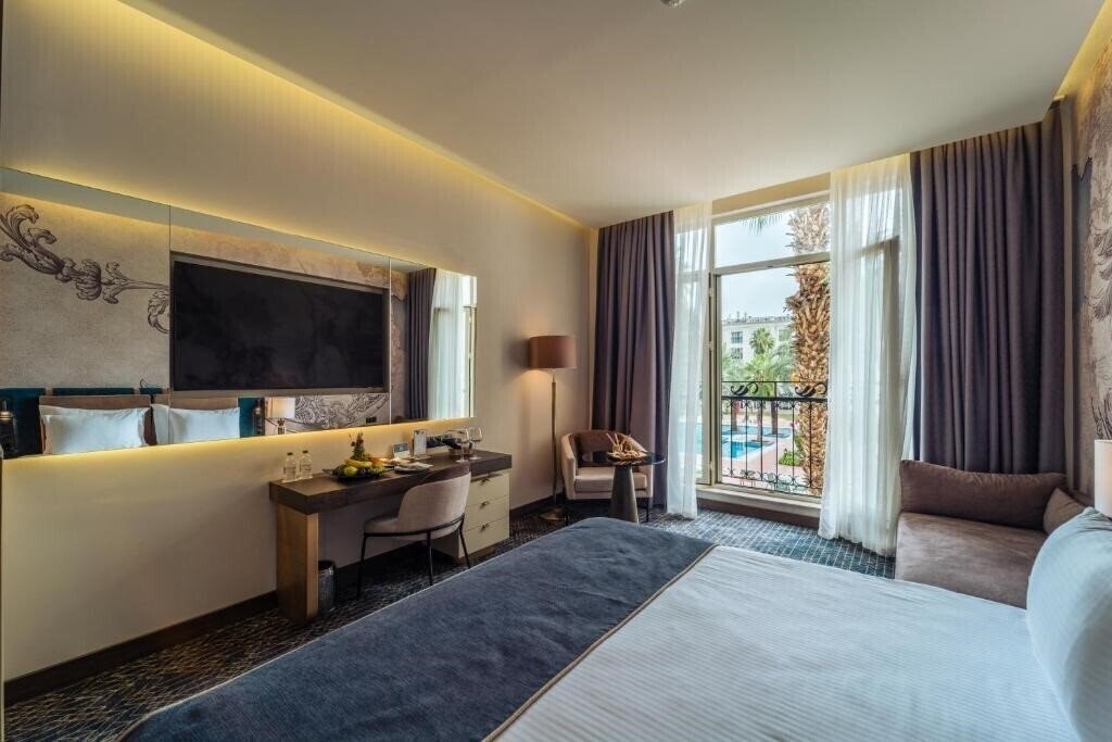 Фото IC Hotels Airport 4*