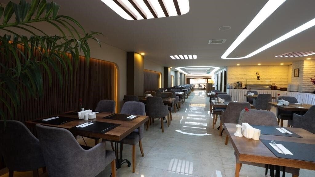 Фото Gurtas Hotel 3*