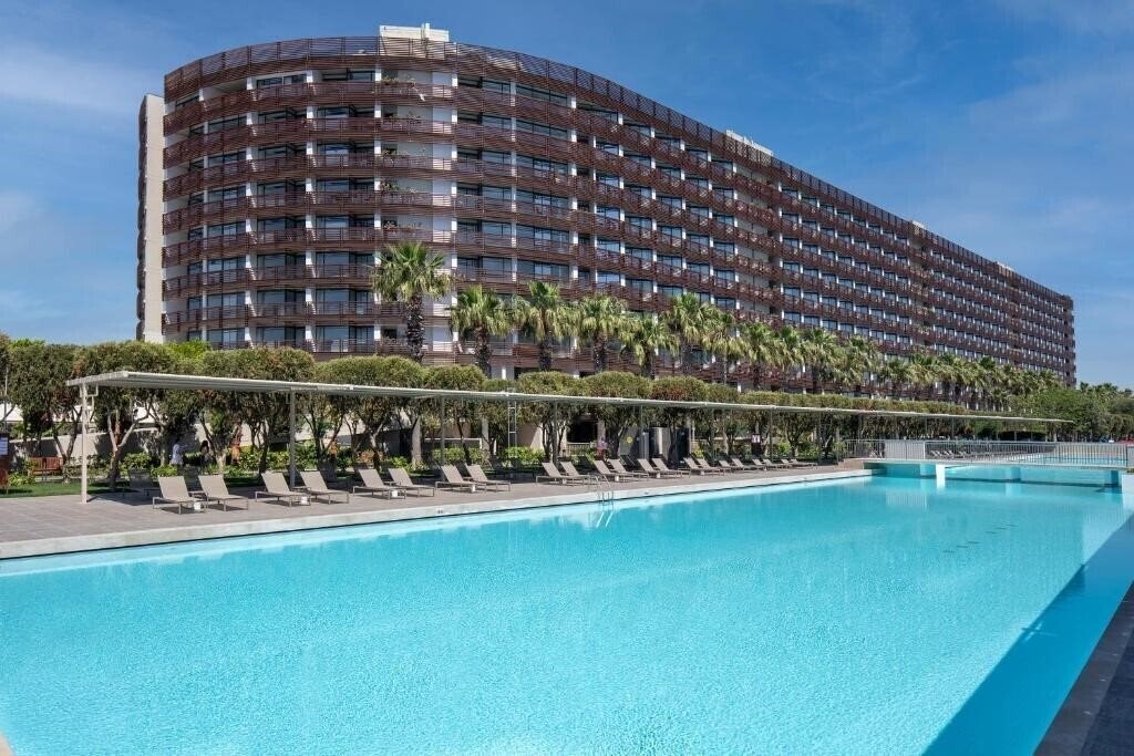 Nirvana Cosmopolitan 5* фотосуреті