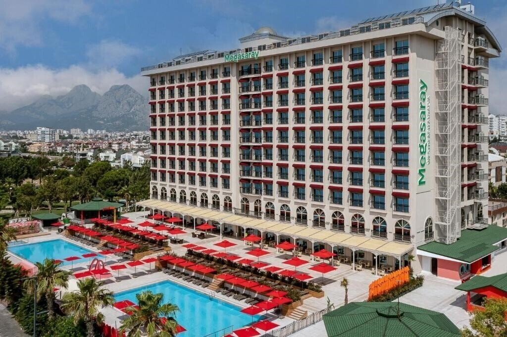 Отель Megasaray Westbeach Antalya 5*