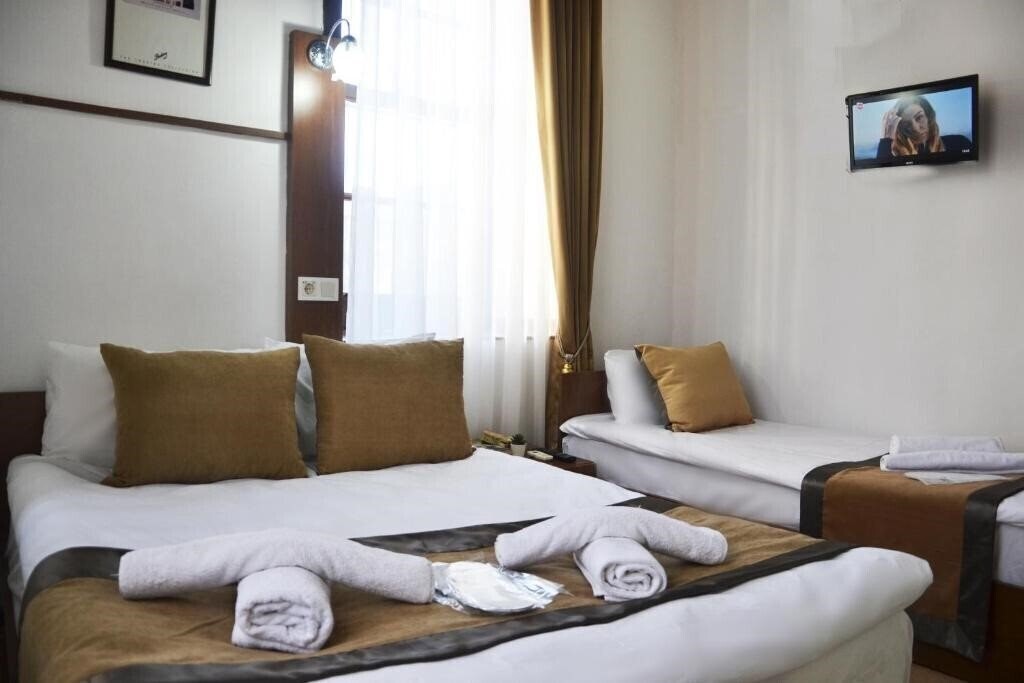 Отель Konak Hotel Kaleici 3*