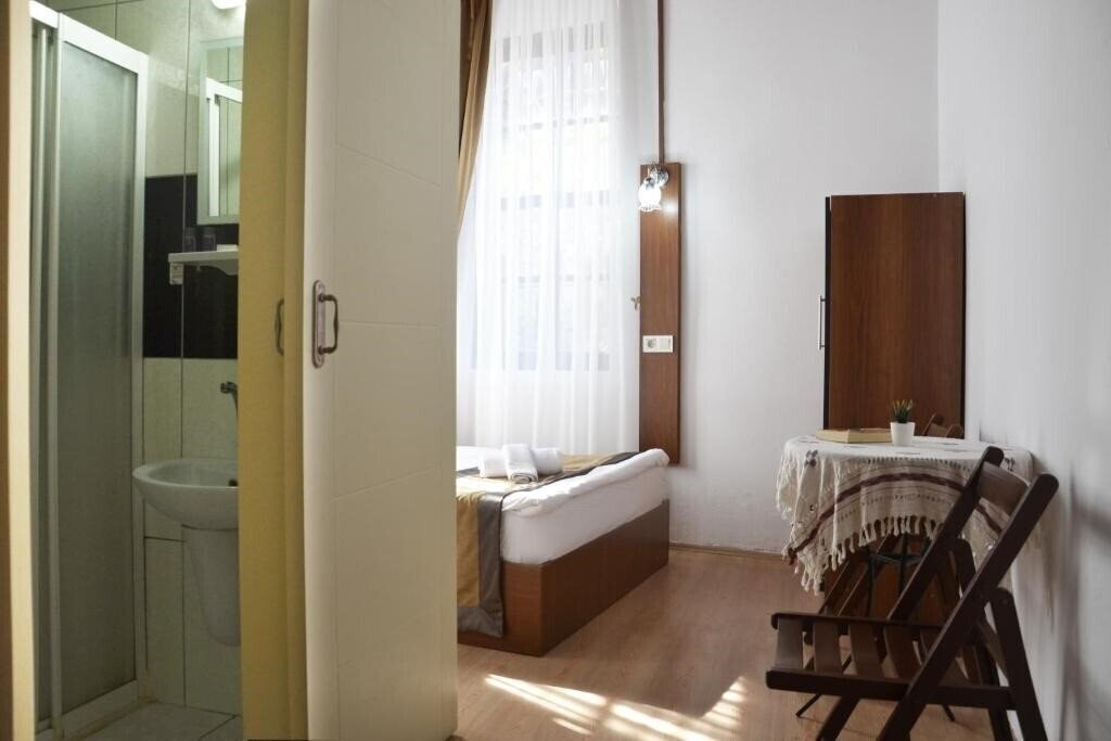 Фотография Konak Hotel Kaleici 3*