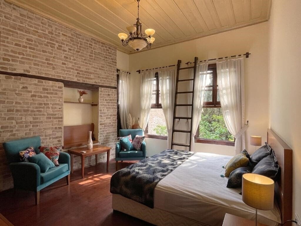 Отель Hotel Mille Kaleici 2*