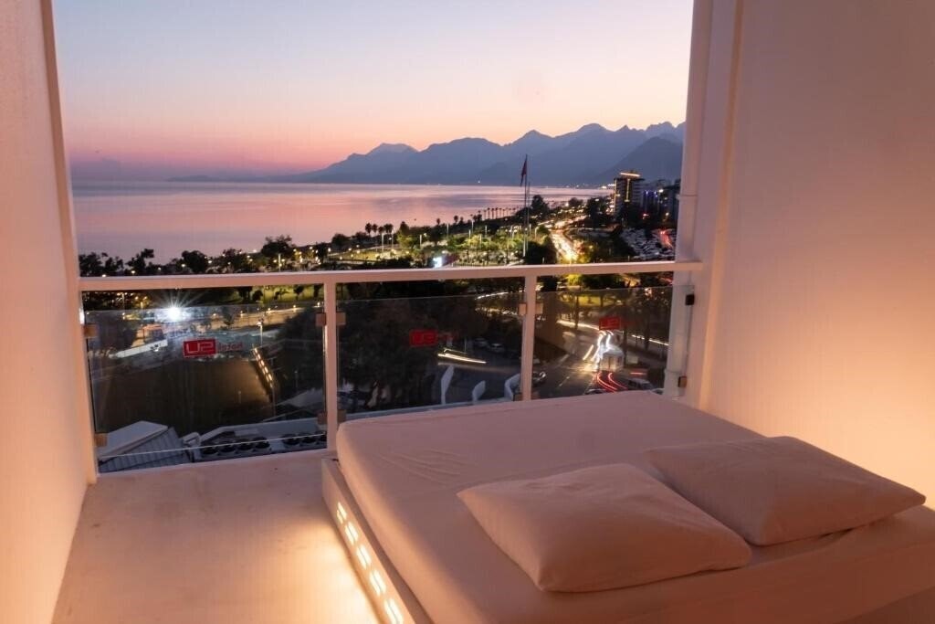 Фото Hotel SU 5*