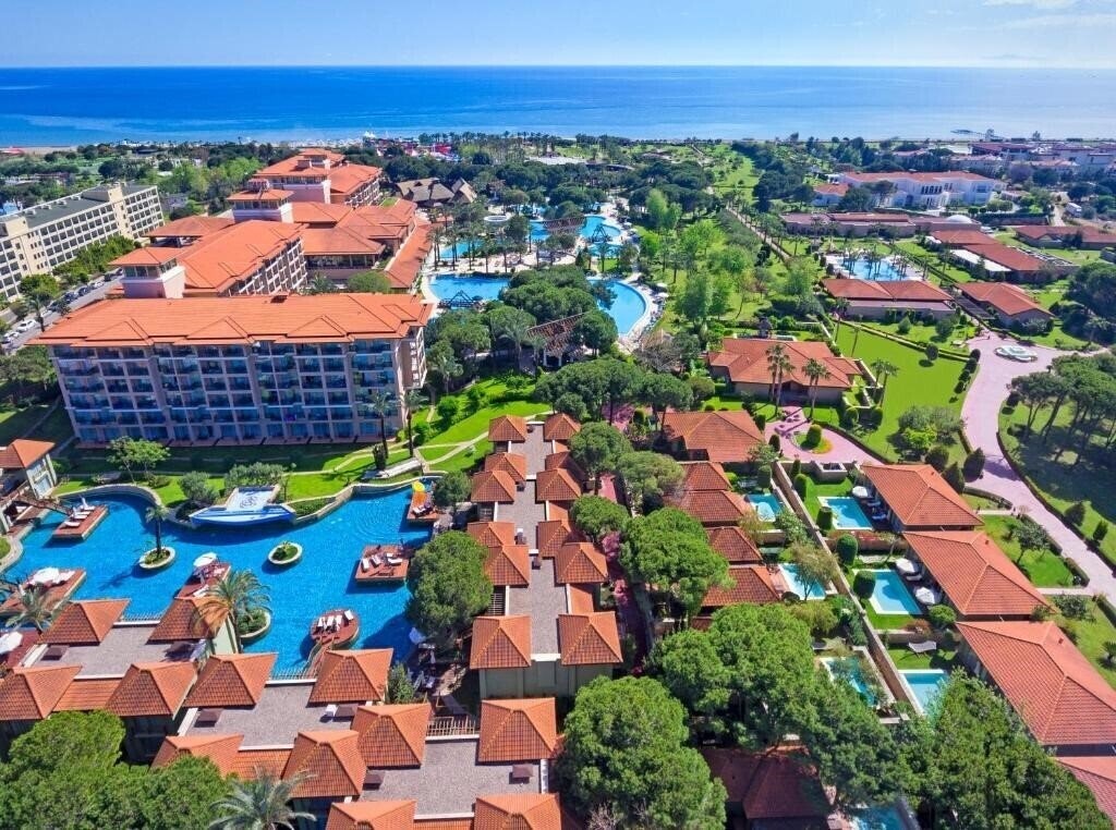 Отель IC Hotels Green Palace 5*