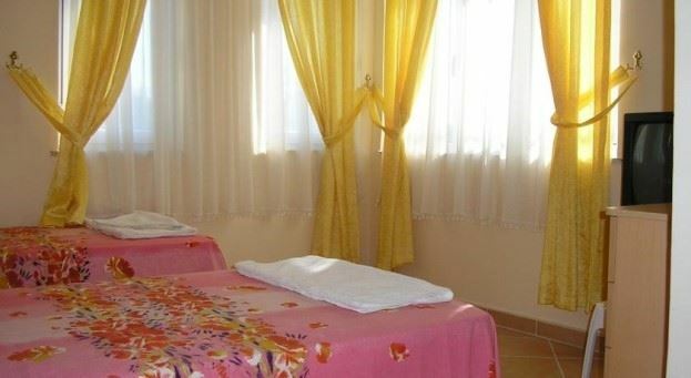 Tunc Zara Hotel 3* суреті