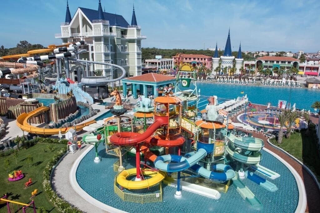 Отель Granada Luxury Belek 5*