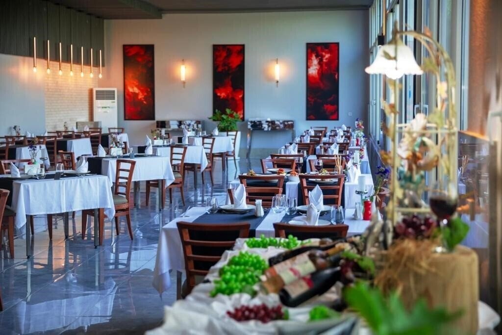 Изображение Crystal Boutique Beach Resort 5*