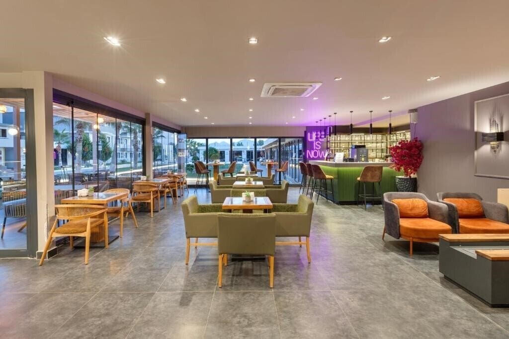 Hotella Resort & SPA (ex. Prado Sport Belek, Palmet Sport Belek) 4* суреті