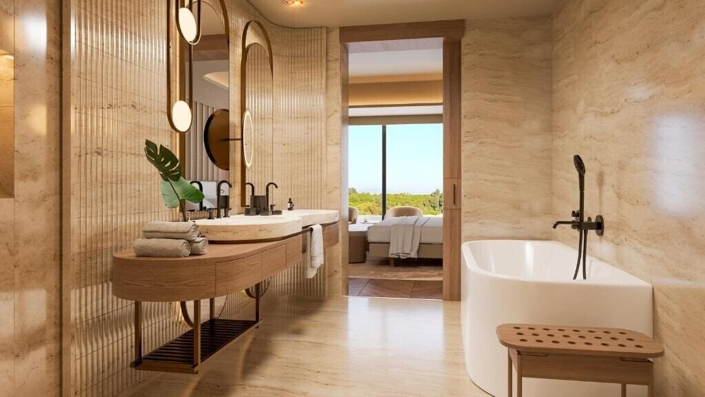 Regnum The Crown 5* суреті