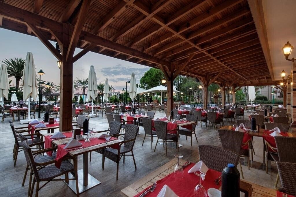 Crystal Tat Beach Golf Resort & SPA 5* фотосуреті