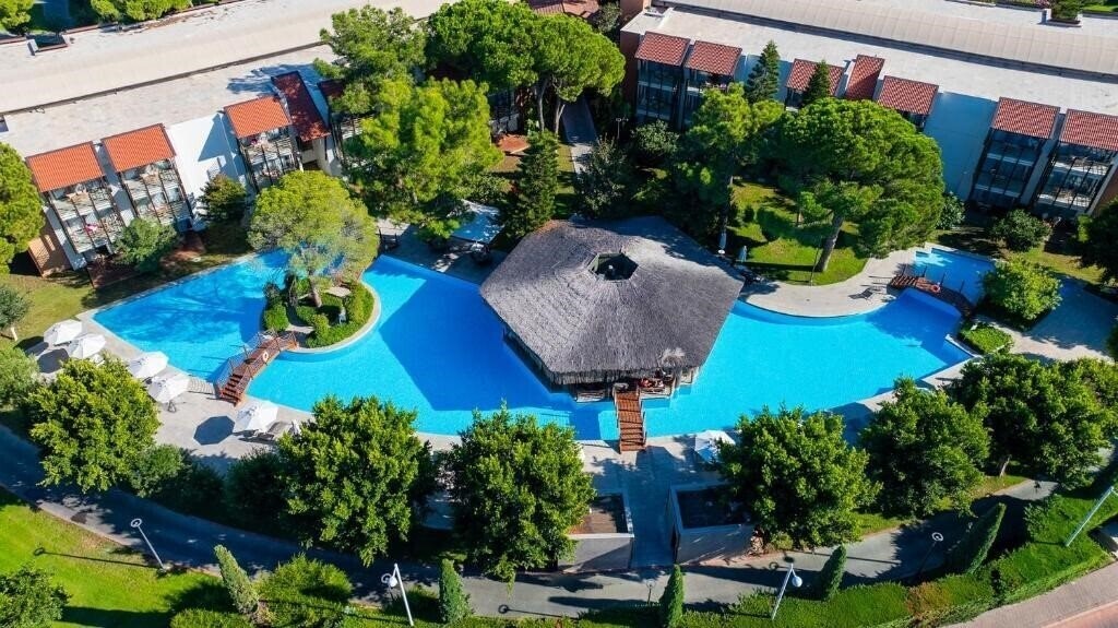 Gloria Golf Resort 5* суреті