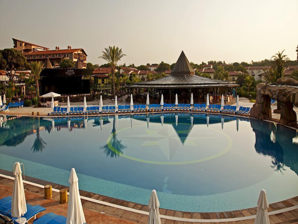 Papillon Belvil 5* фотосуреті