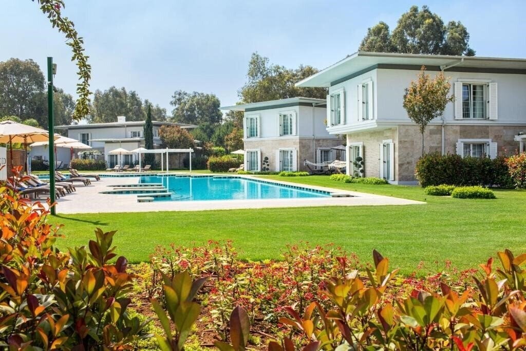 Отель Azure Villas by Cornelia 5*
