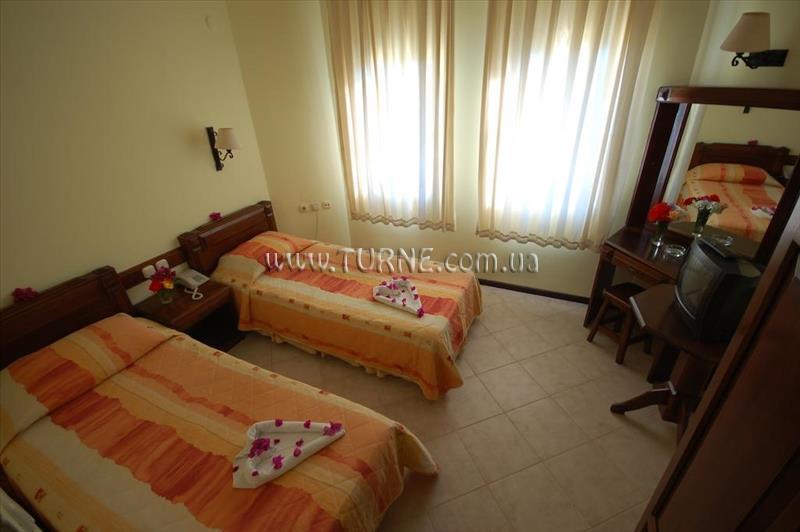 Red Lion Bodrum 2* қонақ үйі