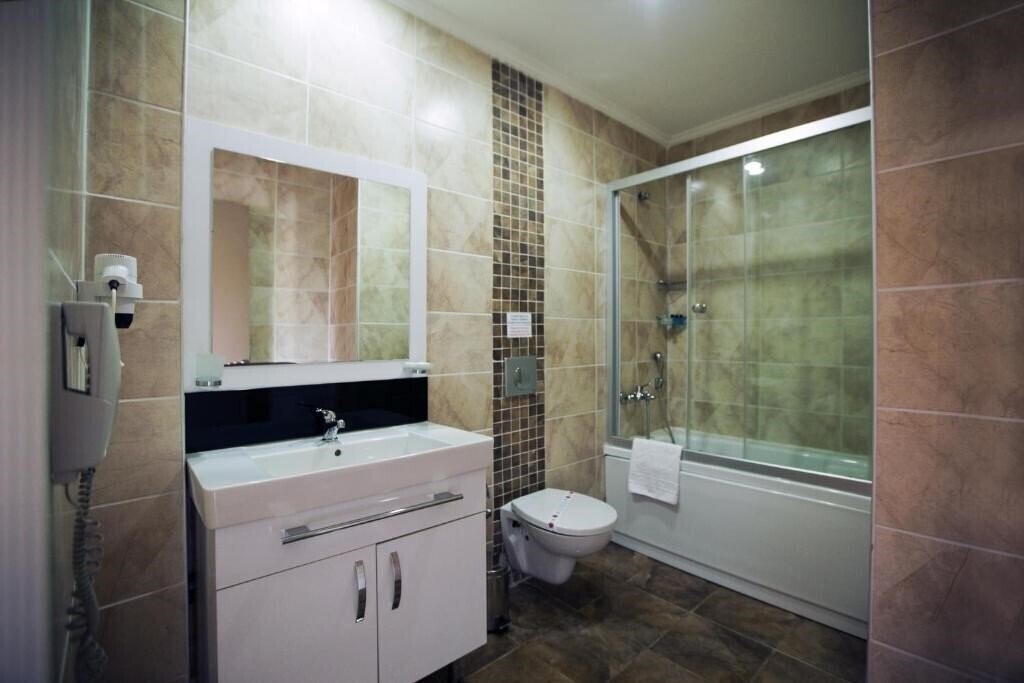 Фотография Bitez Risa Hotel (ex. Risa) 4*