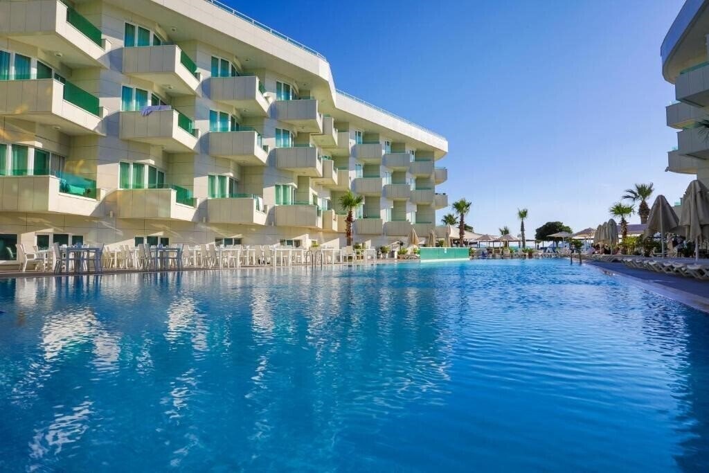 Фотография Dragut Point South Hotel 4*