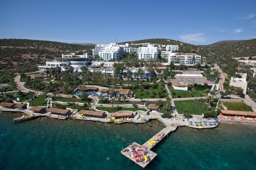 Bodrum Holiday Resort & SPA (ex. Bodrum Holiday Resort ) 5* қонақ үйі