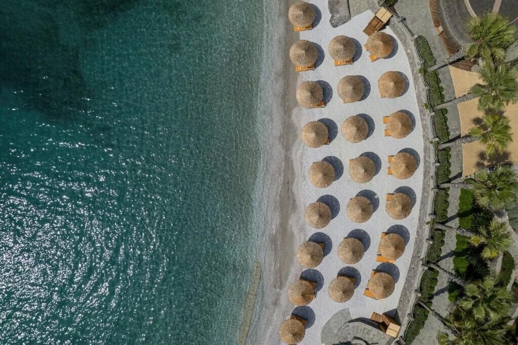 Отель Caresse A Luxury Collection Resort & SPA 5*