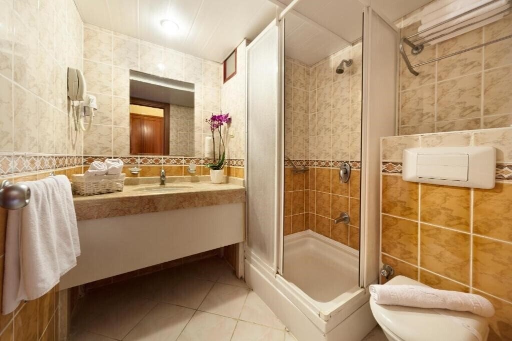 Фотография Golden Age Crystal Bodrum 4*