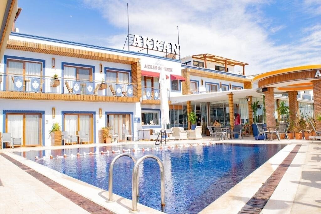 Отель Akkan Beach Hotel 3*