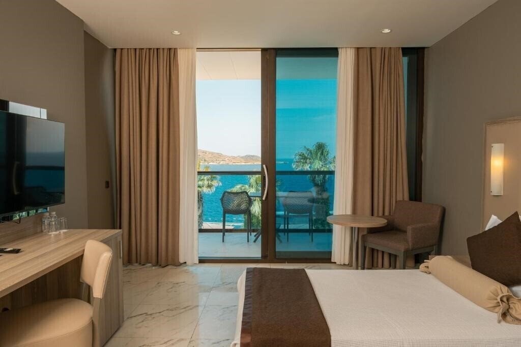 Фото Delta Hotel by Marriott Bodrum 5*