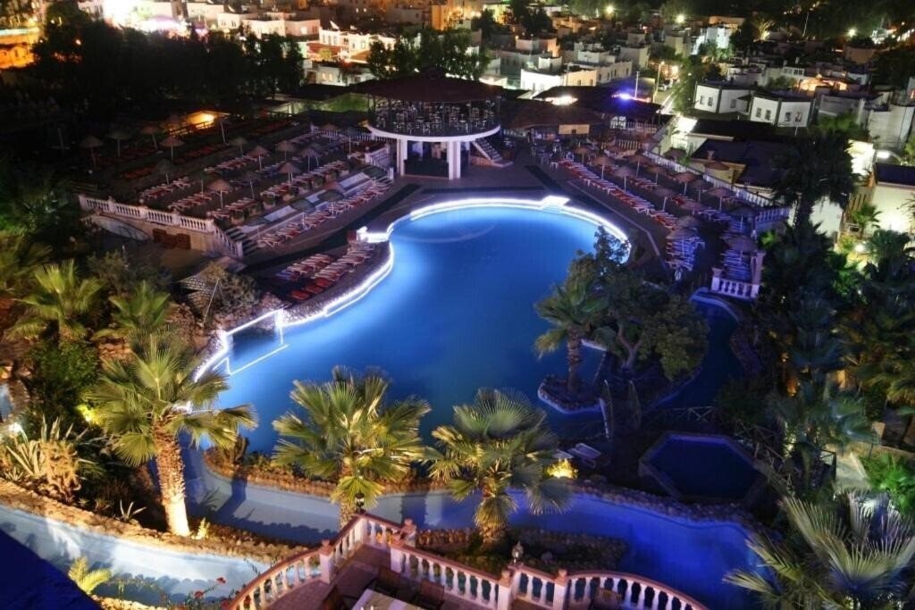 Phoenix Sun Hotel 4* қонақ үйі