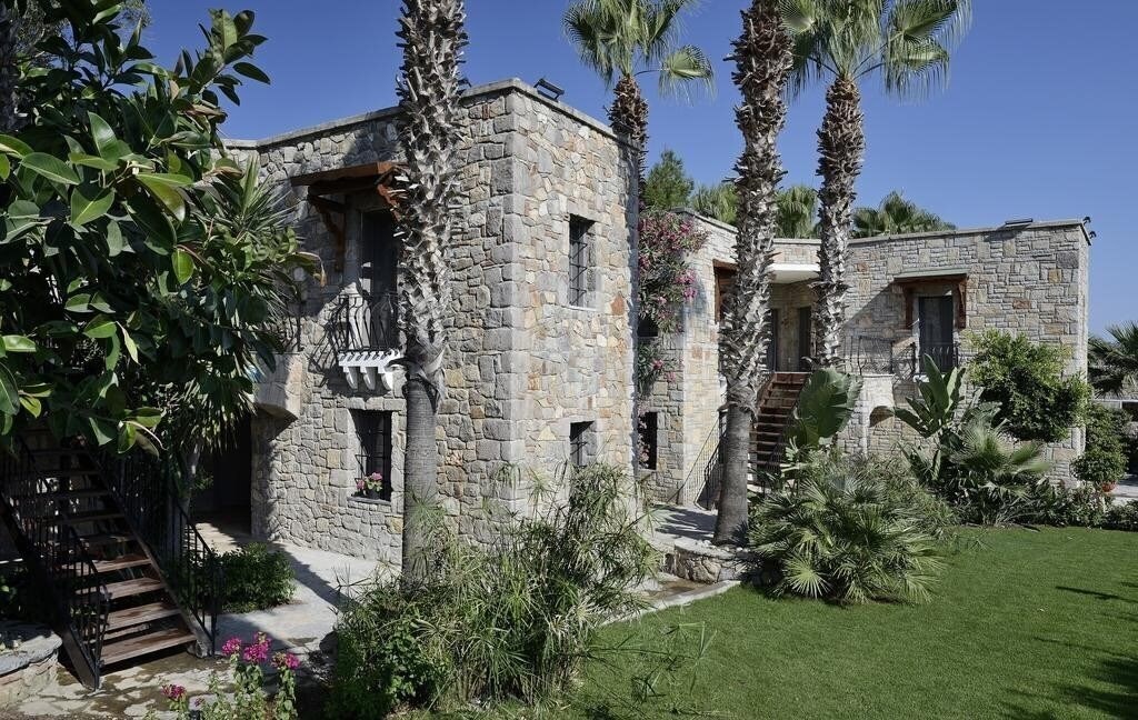 Отель Yalikavak Marina Boutique Hotel 5*