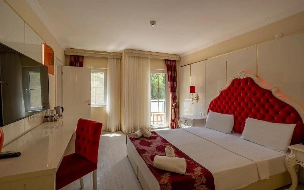 Изображение Bodrum Golden Beach Hotel (ex. Golden Beach Bodrum by Jura, Golden Beach Resort & SPA, Golden Beach ) 4*