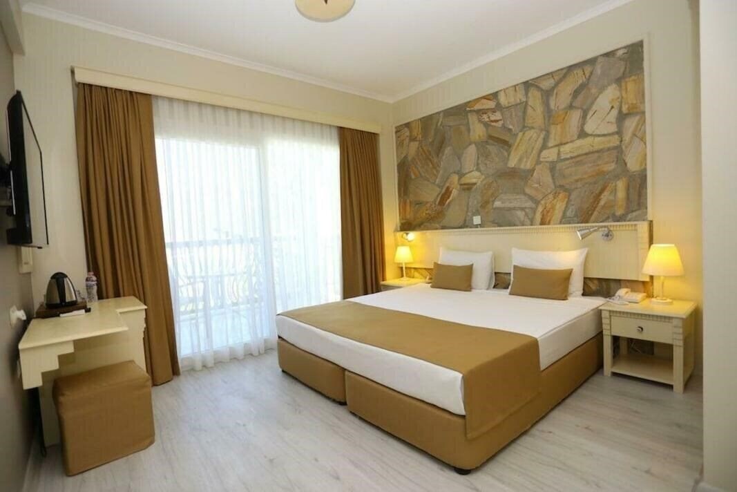 Mi Casa Beach Hotel  Boutique 4* суреті