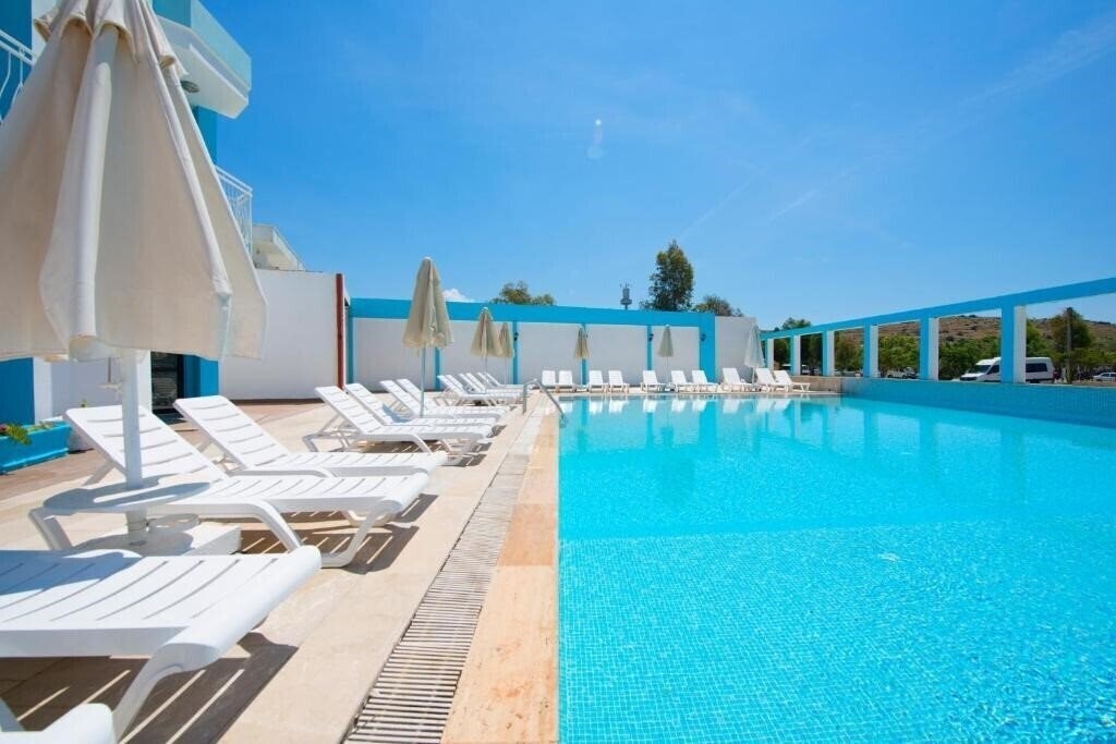 Изображение Mira Beach Resort Bodrum 4*