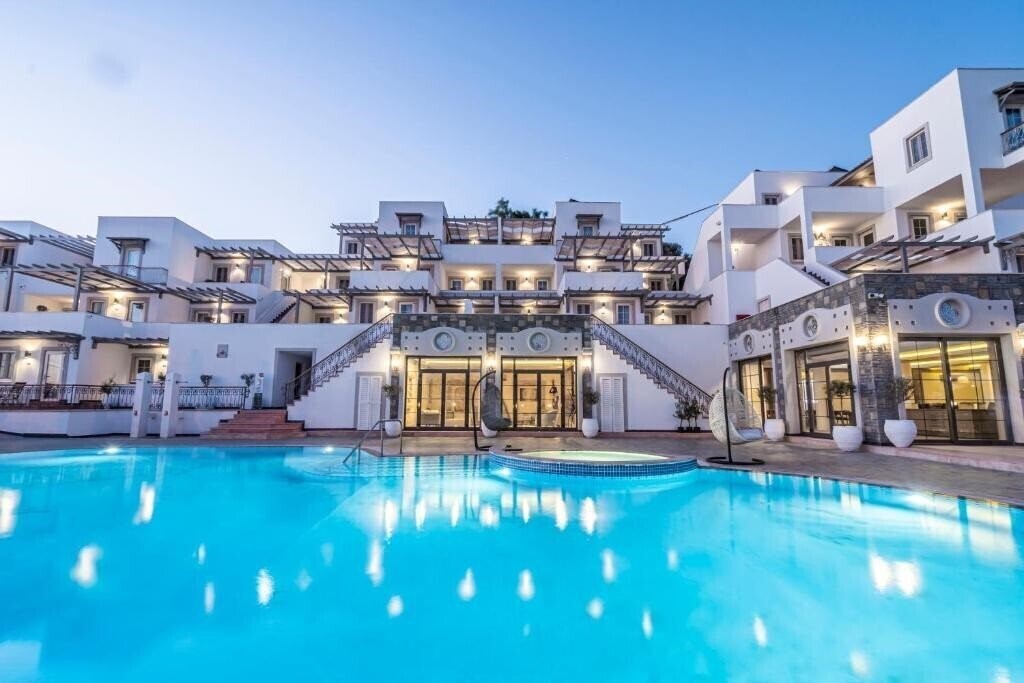 Elementa Hotel 3* қонақ үйі