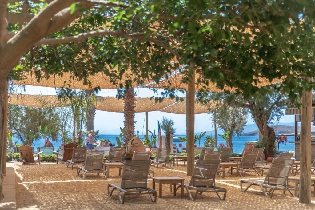 Картинка Kefi Beach & Suites 4*