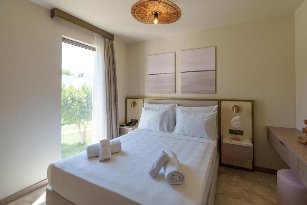 Изображение Mavi Suite Turkbuku 4*