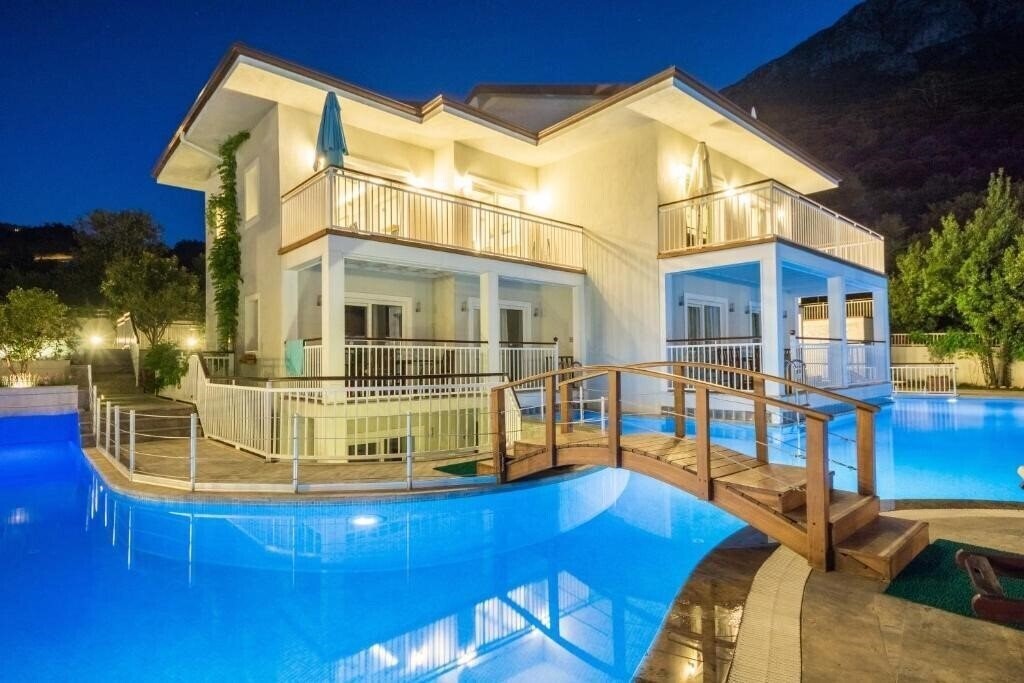 Mozaik Boutique Apartments 4* суреті