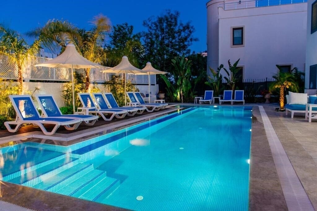 Via Farilya Hotel 3* суреті