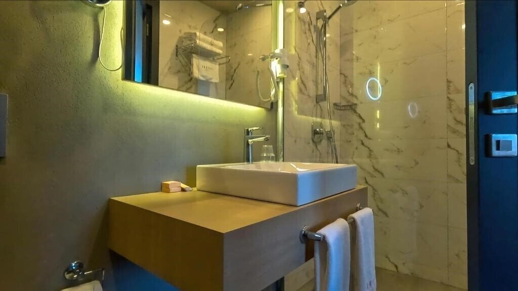 Sandora Boutiuqe Hotel (ex. Sandima Boutique Hotel) 4* фотосуреті