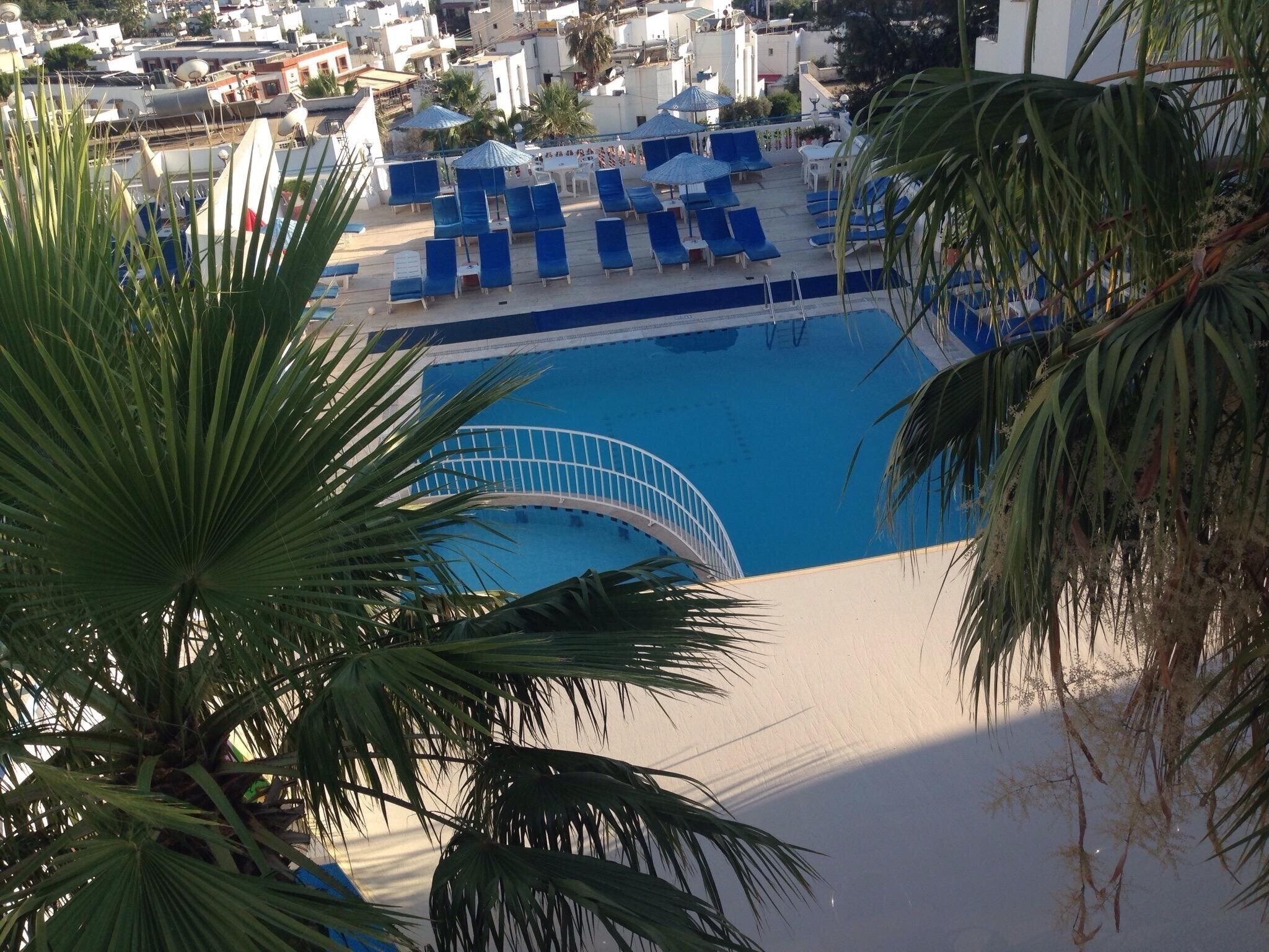 Отель Road House Apartments (ex. Lidya Suite Apart Otel) 3*