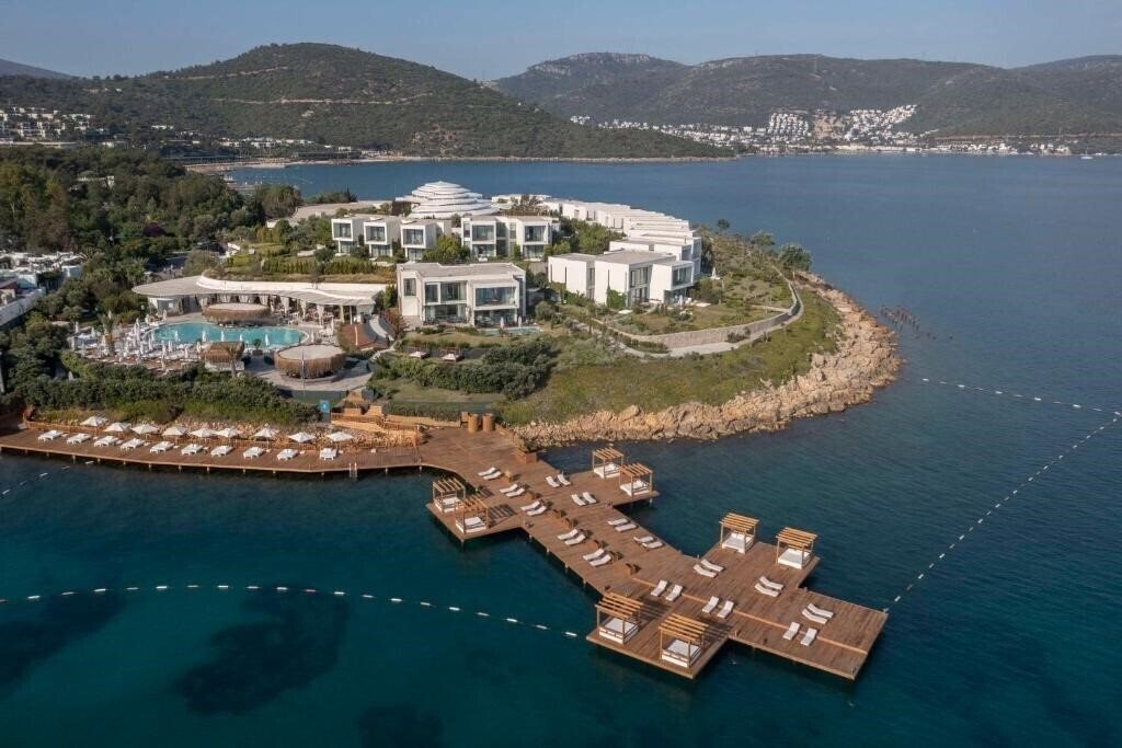 Susona Bodrum Lxr Hotels & Resort 5* қонақ үйі