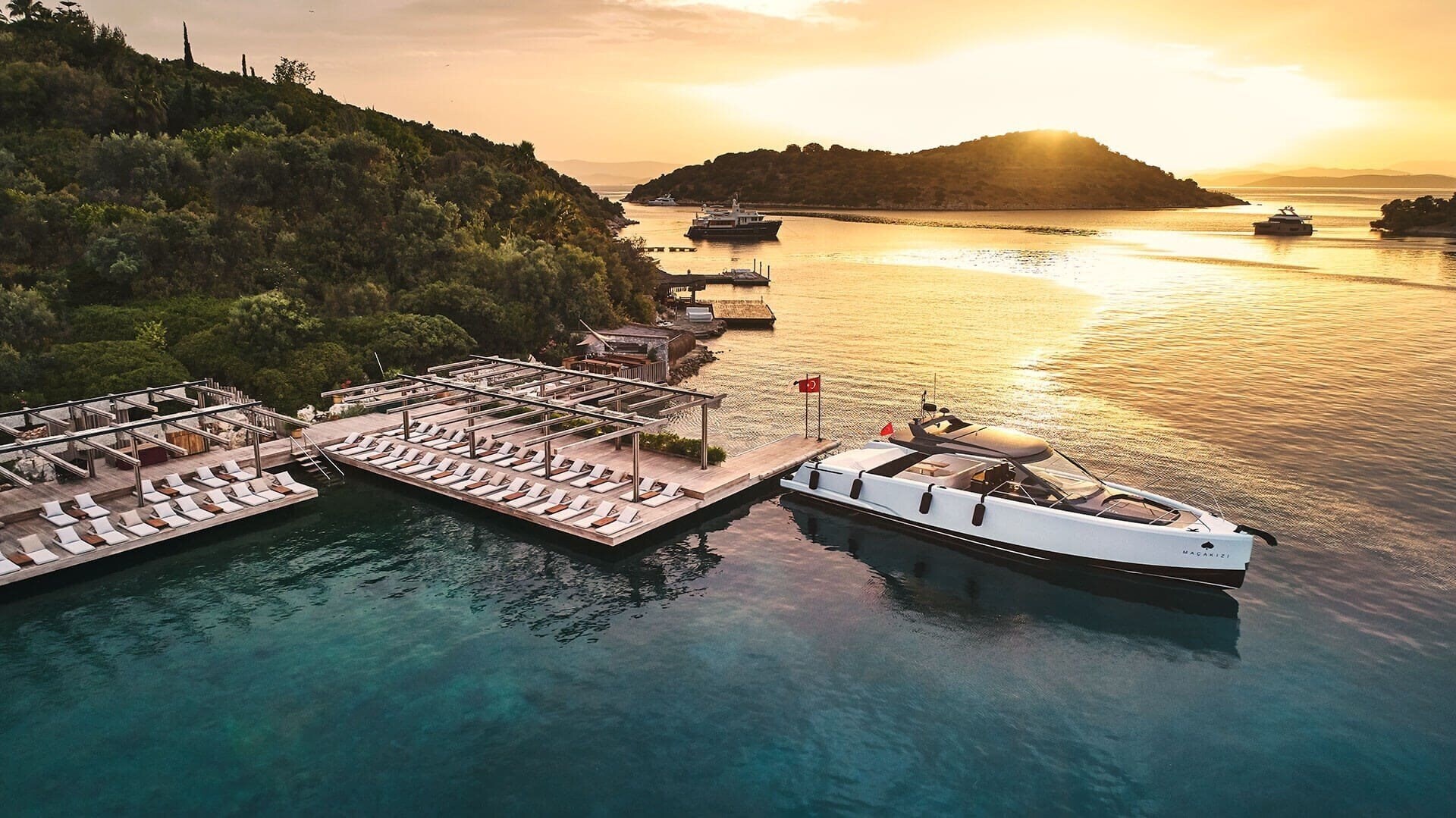 Отель Macakizi Bodrum 5*