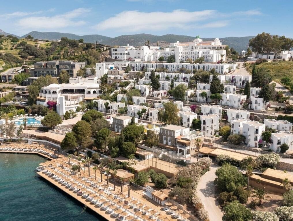 Фото Holiday Inn Resort (ex. Bodrum View Resort) 4*