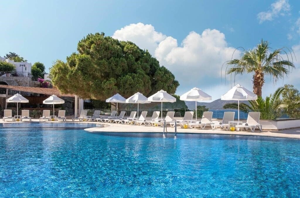 Фотография Holiday Inn Resort (ex. Bodrum View Resort) 4*