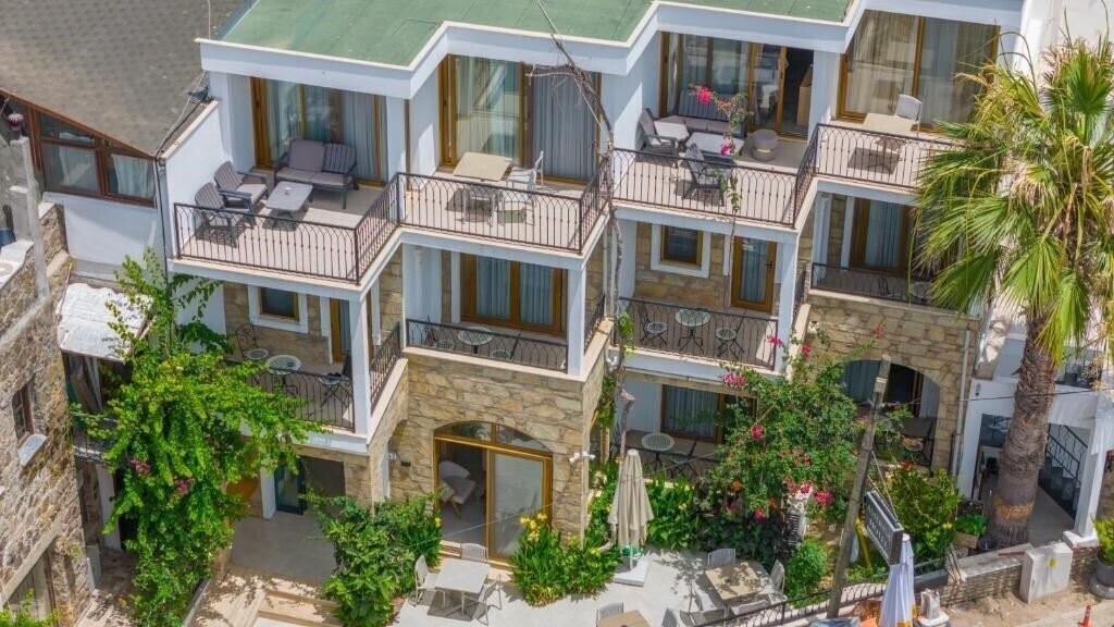 Asterina Hotel 4* қонақ үйі